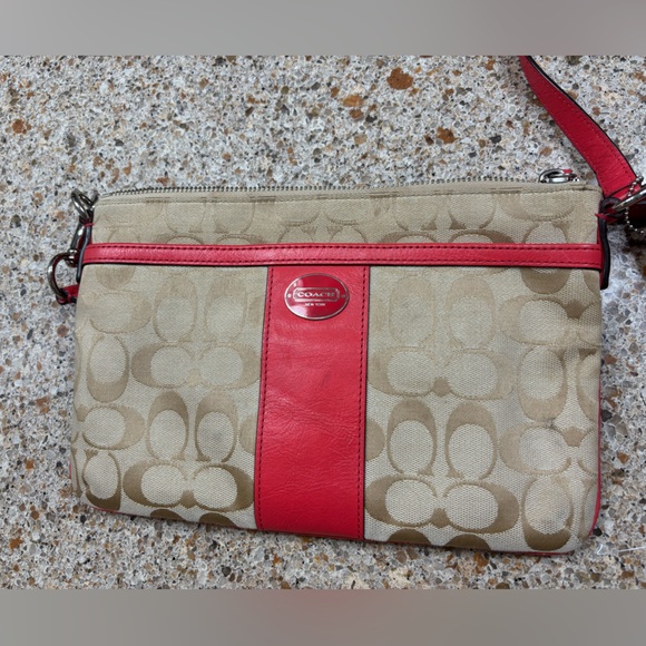 Coach crossbody bag - Picture 3 of 5